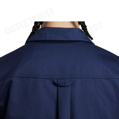 NIKE รุ่น NIKE SB SHORT-SLEEVE WOVEN SKATE CODE: DV9076 410 เสื้อเชิ้ตแขนสั้น เสื้อเชิ้ตผู้ชาย เสื้อเชิ้ต