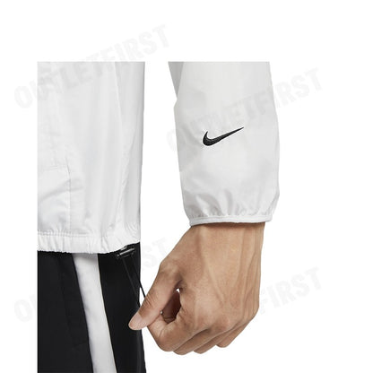 NIKE รุ่น TRACK CLUB MEN'S STORM-FIT RUNNING JACKET CODE: FB5516 121 เสื้อแจ็คเก็ตแขนยาว เสื้อแจ็คเก็ตผู้ชาย เสื้อกีฬา