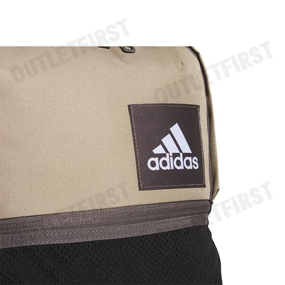 ADIDAS รุ่น ESSENTIALS MULTI POCKET BACKPACK CODE: IW9801 กระเป๋าเป้ กระเป๋าสะพายหลัง กระเป๋าเป้แฟชั่น