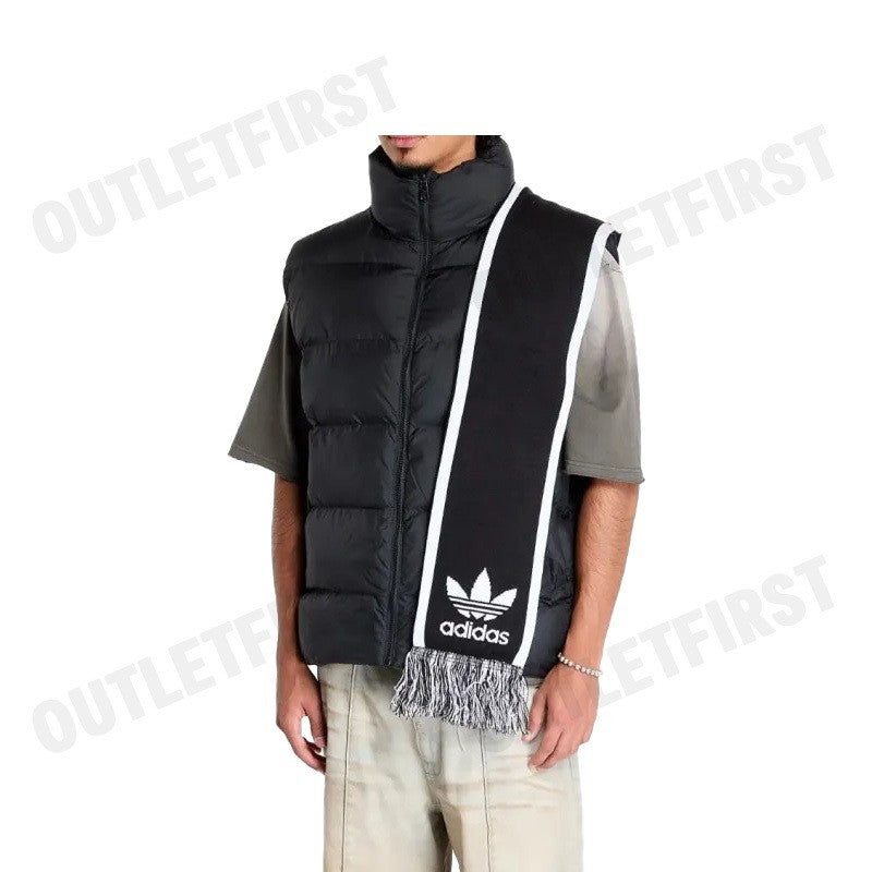 ADIDAS รุ่น ADICOLOR FOOTBALL CHEERING SCARF CODE: IY4105 ผ้าพันคอ ผ้าคลุมไหล่ ผ้าพันคอปลายริ้ว