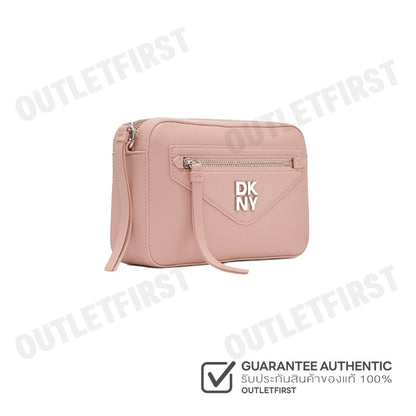 DKNY รุ่น GREENPOINT CAMERA BAG CODE: R41EKB91 NUD กระเป๋าสะพายข้าง กระเป๋า กระเป๋าสะพาย