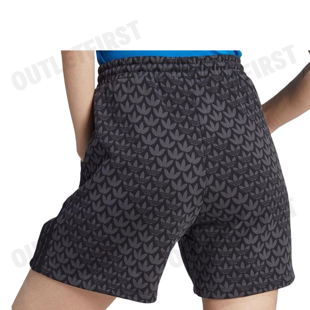 ADIDAS รุ่น TREFOIL MONOGRAM SHORTS CODE: II3189 กางเกงขาสั้น กางเกงขาสั้นผู้หญิง กางเกงสีดำ