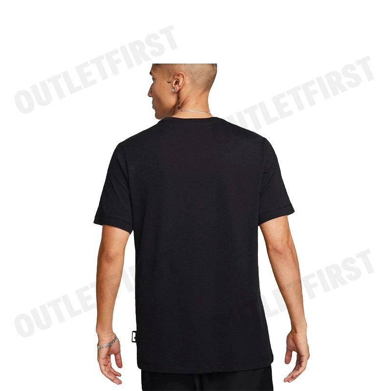 NIKE รุ่น MEN'S T-SHIRT CODE: FQ3786 010 เสื้อยืดคอกลม เสื้อยืด เสื้อยืดแขนสั้น