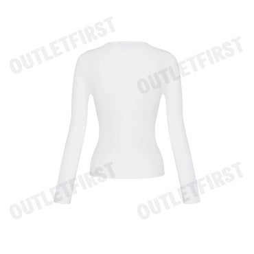 DKNY รุ่น LONG SLEEVE RIBBED ZIP FRONT SWEATER CODE: P4AXAN15 IVY เสื้อคาร์ดิแกน เสื้อคาร์ดิแกนผู้หญิง เสื้อแขนยาว