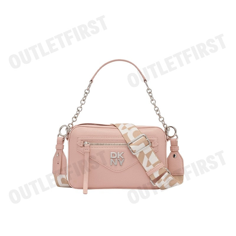 DKNY รุ่น GREENPOINT CAMERA BAG CODE: R41EKB91 NUD กระเป๋าสะพายข้าง กระเป๋า กระเป๋าสะพาย