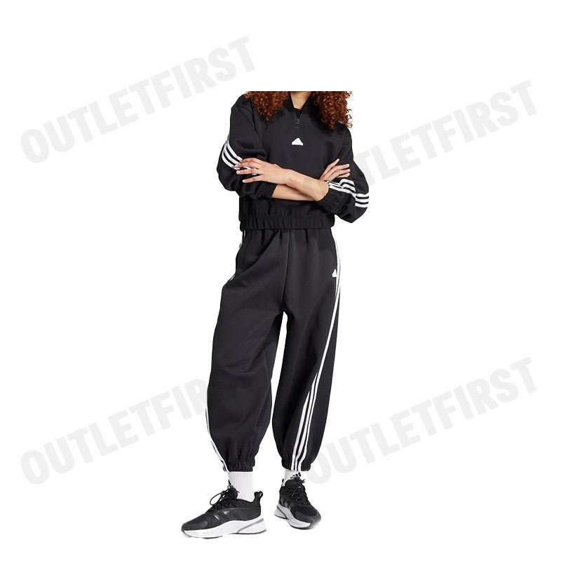 ADIDAS รุ่น FUTURE ICONS 3-STRIPES PARACHUTE PANTS CODE: IV7510 กางเกงลำลองขายาว กางเกงขายาวผู้หญิง กางเกง