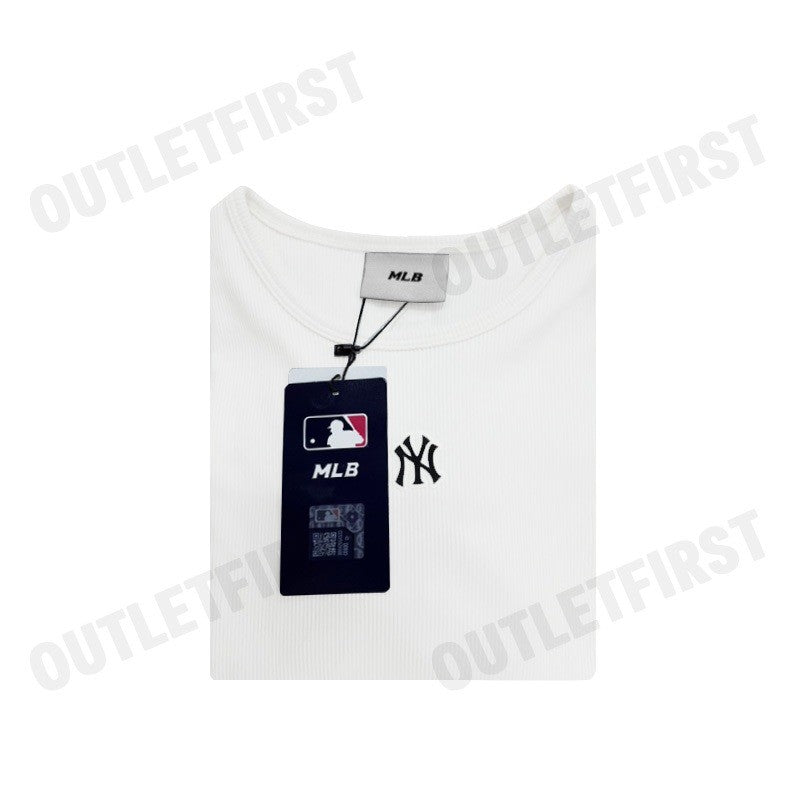 MLB รุ่น WOMEN'S BASIC SLIM FIT CROPPED LONG SLEEVE T-SHIRT CODE: 3FTSB0151 50IVS เสื้อครอปแขนยาวผู้หญิง เสื้อสีขาว