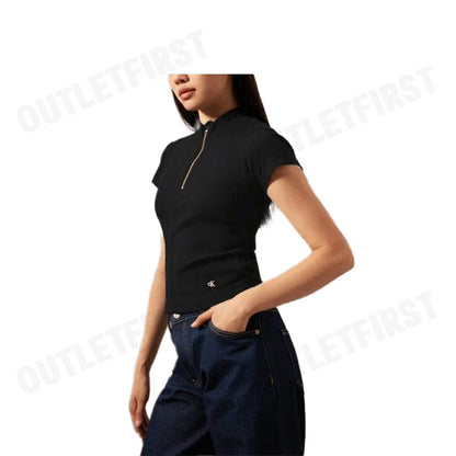 CALVIN KLEIN JEANS รุ่น VARIEGATED RIB KNIT HALF ZIP TOP CODE: J223564 BEH เสื้อยืดแขนสั้น เสื้อไหมพรม เสื้อยืดผู้หญิง