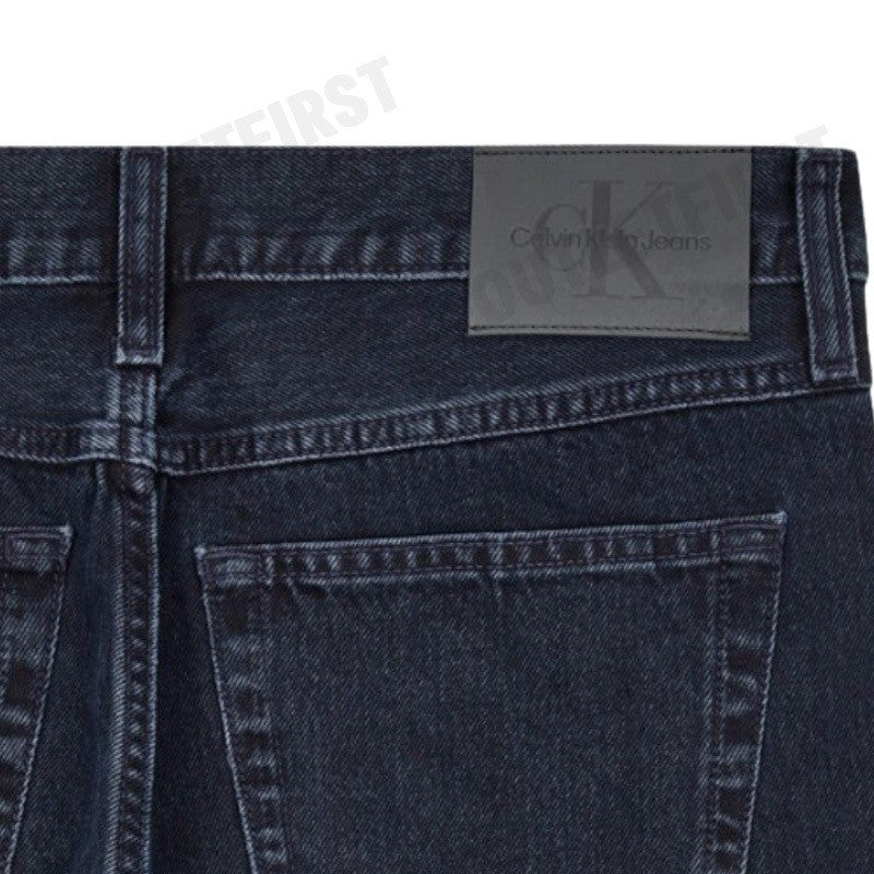CALVIN KLEIN JEANS รุ่น MEN'S SIGNATURE 90S STRAIGHT FIT CODE: 40EM716 EF7 กางเกงยีนส์ กางเกงผู้ชาย  กางเกง