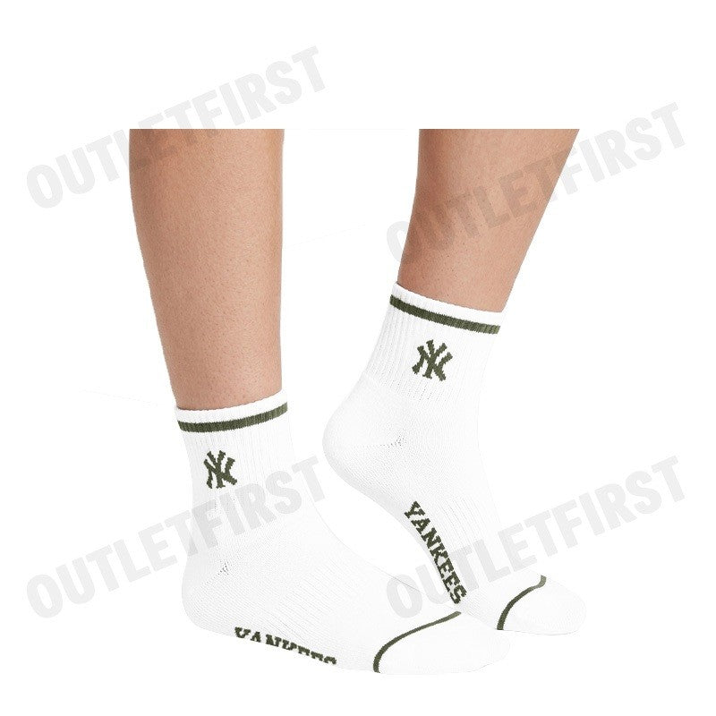 MLB รุ่น UNISEX BASIC LOW SOCKS 2 PAIRS SET CODE: 3ASOS034N 00KAL ถุงเท้า ถุงเท้าสีขาว ถุงเท้าข้อสั้น