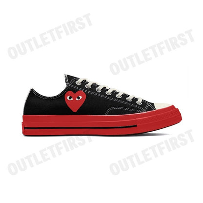 PLAY COMME DES GARÇONS X CONVERSE รุ่น CHUCK 70 LOW TOP CODE: A01795C  รองเท้าผ้าใบ รองเท้าข้อต่ำ รองเท้ายูนิเซ็กส์