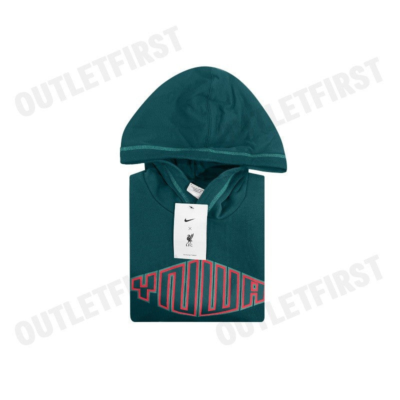 NIKE รุ่น MEN'S NIKE LIVERPOOL TRAVEL HOODIE CODE: DJ9667 375 เสื้อสเวตเตอร์ผู้ชาย เสื้อแขนยาว เสื้อฮู้ด