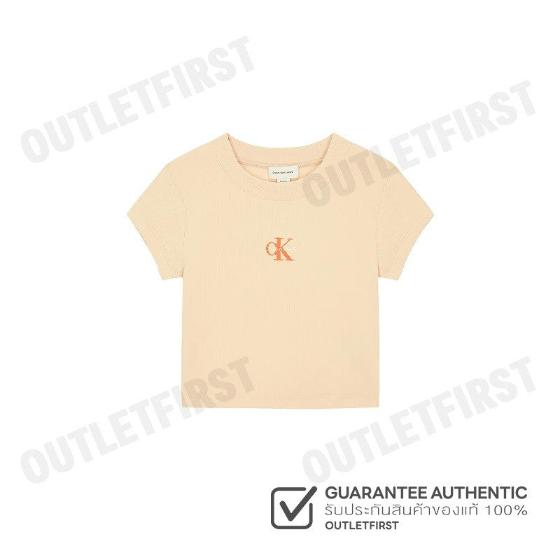 CALVIN KLEIN JEANS รุ่น MONOLOGO BABY TEE CODE: 47AB802 RM7 เสื้อครอป เสื้อผู้หญิง เสื้อแขนสั้น