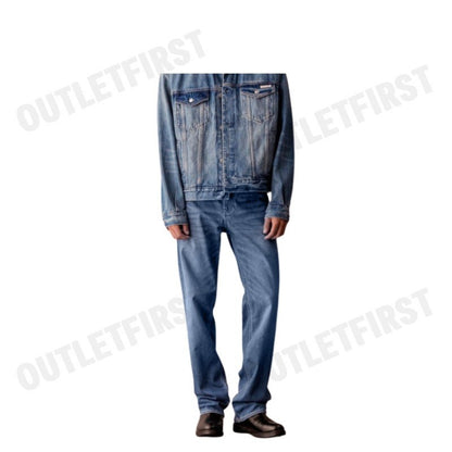 CALVIN KLEIN JEANS  รุ่น MEN'S 90 STRAIGHT FIT MID BLUE STONEWASH JEANS CODE: J326406 1A4 กางเกงยีนส์ผู้ชาย กางเกงขายาว
