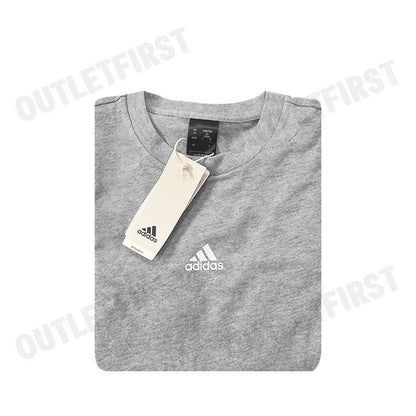 ADIDAS รุ่น T-SHIRT ADIDAS BRANDLOVE CODE: IC6806 เสื้อยืดคอกลม เสื้อยืดแขนสั้น เสื้อยืดผู้ชาย