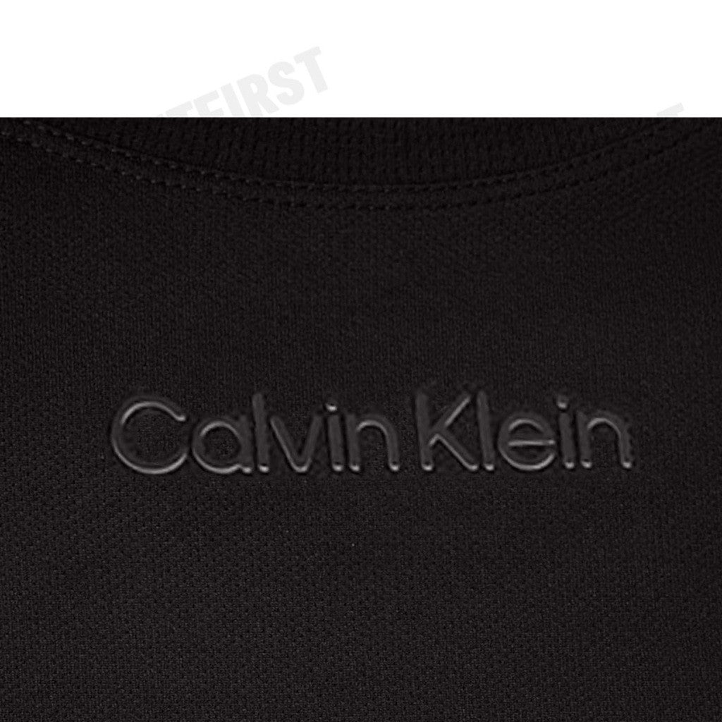 CALVIN KLEIN SPORT รุ่น CROPPED GYM T-SHIRT CODE: 4WS4K204 001 เสื้อครอป เสื้อยืดแขนสั้น เสื้อยืดผู้หญิง