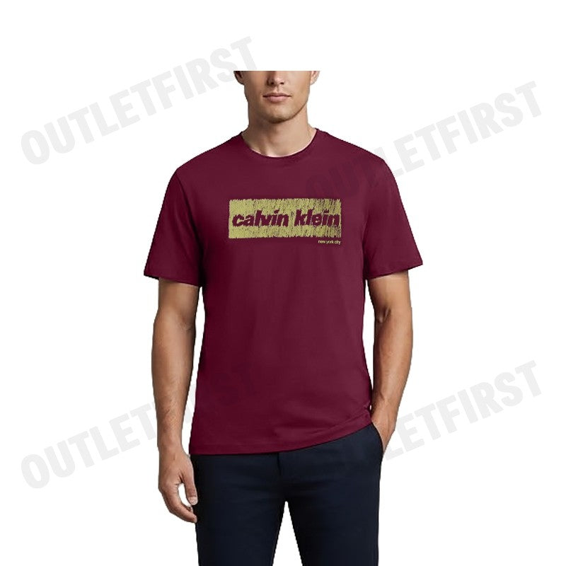 CALVIN KLEIN JEANS รุ่น FADED LOGO GRAPHIC CLASSIC T-SHIRT CODE 4RC819G VLP เสื้อยืด เสื้อคอกลม เสื้อผู้ชาย