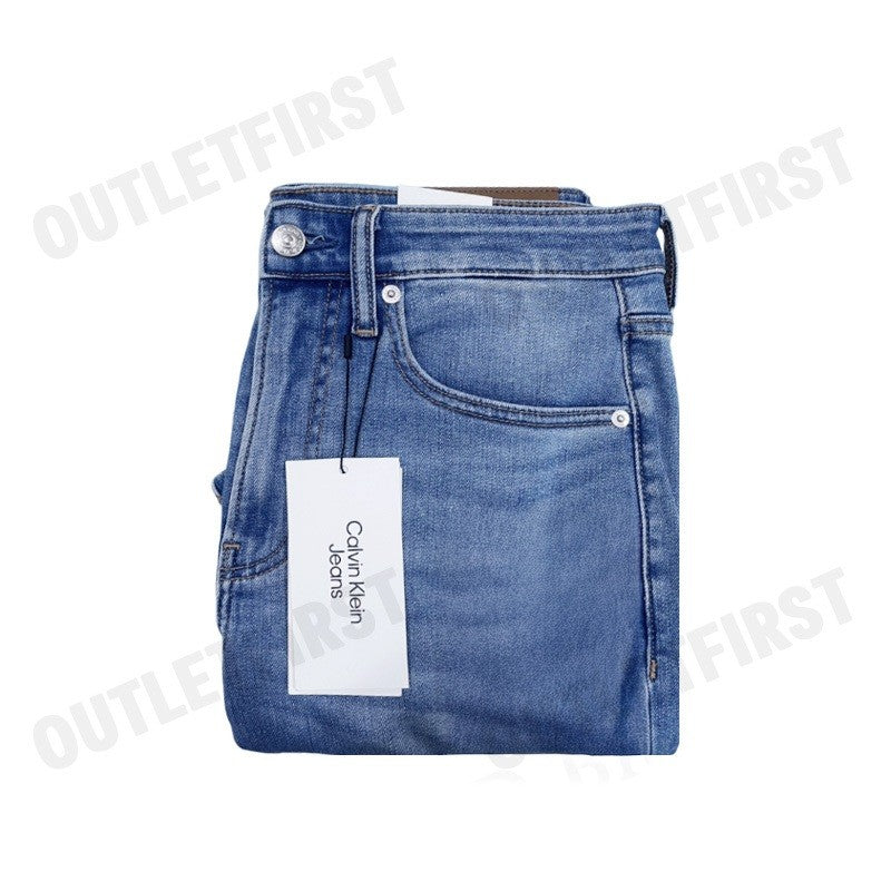 CALVIN KLEIN JEANS รุ่น MEN'S RELAXED FIT DENIM SHORTS CODE: J326646 1AA กางเกงยีนส์ขาสั้น กางเกงผู้ชาย สีน้ำเงิน
