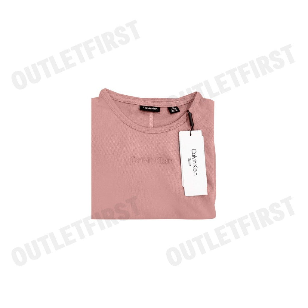 CALVIN KLEIN SPORT รุ่น ESSENTIALS SPORT SEMI-FITTED TEE CODE: 4WS4K238 630 เสื้อครอป เสื้อยืดผู้หญิง เสื้อแขนสั้น