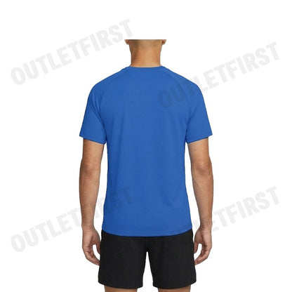 NIKE รุ่น MEN'S SHORT SLEEVE SWIMMING T-SHIRTS CODE: NESSA586 494 เสื้อว่ายน้ำผู้ชาย เสื้อว่ายน้ำคอกลม เสื้อดูดซับเหงื่อ