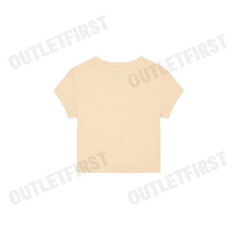CALVIN KLEIN JEANS รุ่น MONOLOGO BABY TEE CODE: 47AB802 RM7 เสื้อครอป เสื้อผู้หญิง เสื้อแขนสั้น