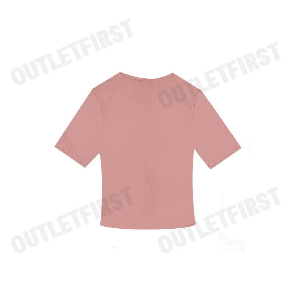 CALVIN KLEIN SPORT รุ่น ESSENTIALS SPORT SEMI-FITTED TEE CODE: 4WS4K238 630 เสื้อครอป เสื้อยืดผู้หญิง เสื้อแขนสั้น