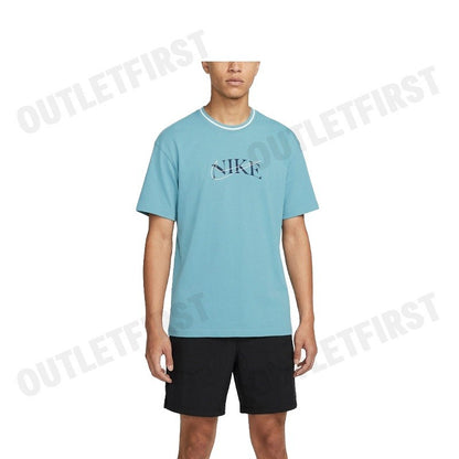 NIKE รุ่น MEN'S MAX90 T-SHIRT CODE: FZ7973 464 เสื้อยืดคอกลมผู้ชาย เสื้อแขนสั้น เสื้อสีฟ้า