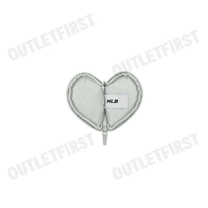 MLB รุ่น UNISEX HEART POUCH KEYRING CODE: 3APOH015N 43GRL พวงกุญแจ พวงกุญแจหัวใจ พวงกุญแจสีเทา