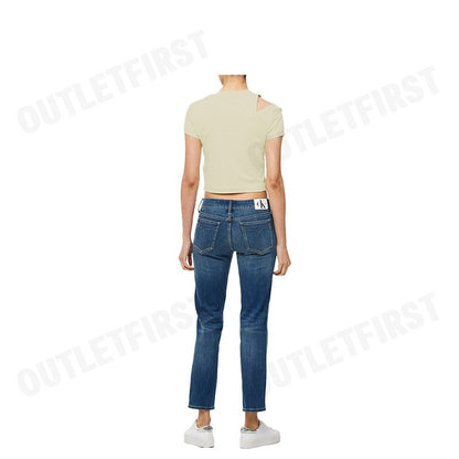 CALVIN KLEIN JEANS รุ่น WOMEN'S META CK BABY T-SHIRT CODE: J223338 LFU เสื้อครอป เสื้อยืดแขนสั้น เสื้อยืดผู้หญิง