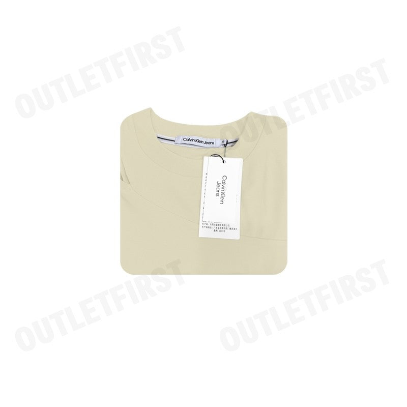 CALVIN KLEIN JEANS รุ่น WOMEN'S META CK BABY T-SHIRT CODE: J223338 LFU เสื้อครอป เสื้อยืดแขนสั้น เสื้อยืดผู้หญิง