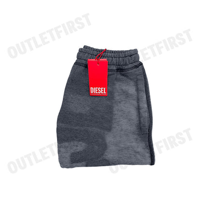 DIESEL รุ่น SHORTS DIESEL P-ROWN CODE: A10429 0IJAT 900 กางเกงขาสั้น กางเกงผู้ชาย กางเกงดีเซล