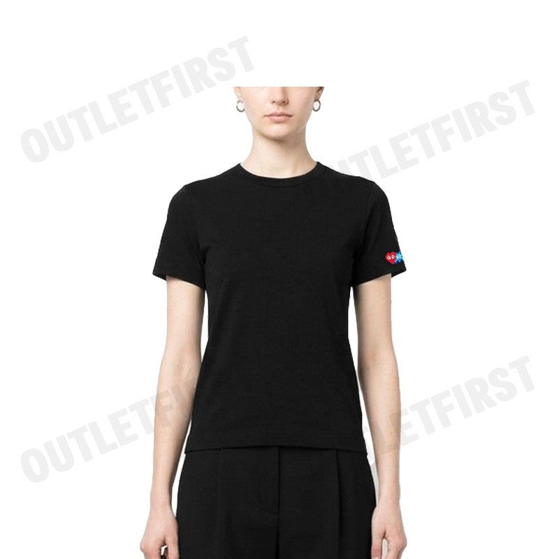 PLAY COMME DES GARÇONS รุ่น WOMEN T-SHIRT CODE: AZ-T327 (BLACK) เสื้อยืดคอกลมผู้หญิง เสื้อหัวใจสีแดง เสื้อแขนสั้น