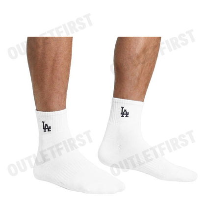 MLB รุ่น UNISEX SMALL LOGO LOW SOCKS 2 PAIRS SET CODE: 3ASOS044N 00WHS ถุงเท้า ถุงเท้าสีขาว ถุงเท้าข้อสั้น