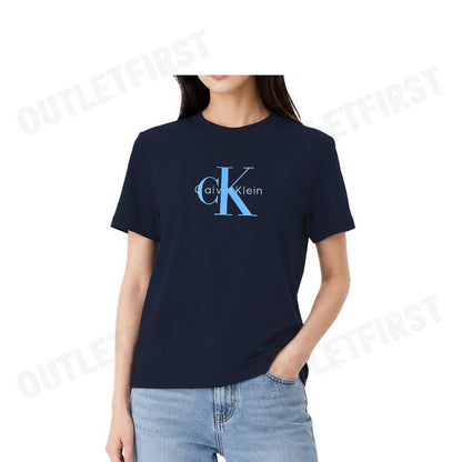 CALVIN KLEIN JEANS รุ่น MONOGRAM T-SHIRT CODE: 47B865G CEF เสื้อยืดแขนสั้น เสื้อคอกลม เสื้อผู้หญิง