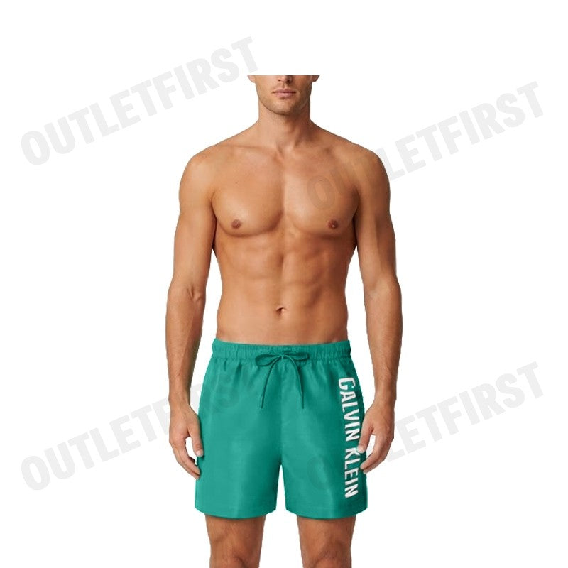 CALVIN KLEIN SWIMWEAR รุ่น MEDIUM DRAWSTRING SWIM SHORTS CODE: N61092 VFL กางเกงว่ายน้ำ กางเกงขาสั้น กางเกงผู้ชาย