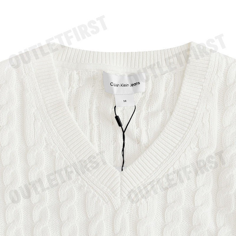 CALVIN KLEIN JEANS รุ่น MEN'S WINTER CASUAL COTTON SWEATER CODE: J326795 YBI เสื้อไหมพรม เสื้อผู้ชาย สีครีม