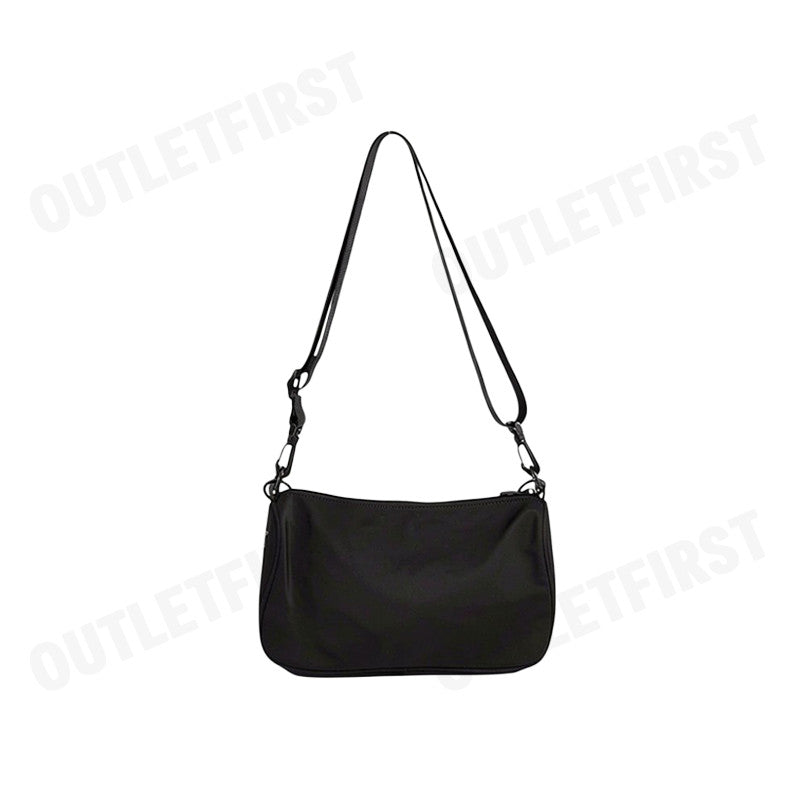 JOHN HENRY รุ่น ACCESSOIRES BAG CODE: JH S225MCBAC25 กระเป๋าสะพายข้าง กระเป๋าจอน กระเป๋ายูนิเซ็กส์
