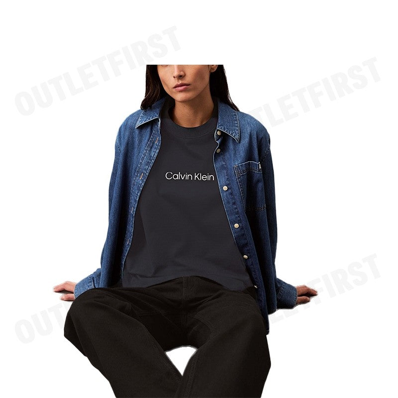 CALVIN KLEIN รุ่น HERO MODERN BOXY TEE CODE: 40WH113 UB1 เสื้อยืด เสื้อคอกลม เสื้อแขนสั้น