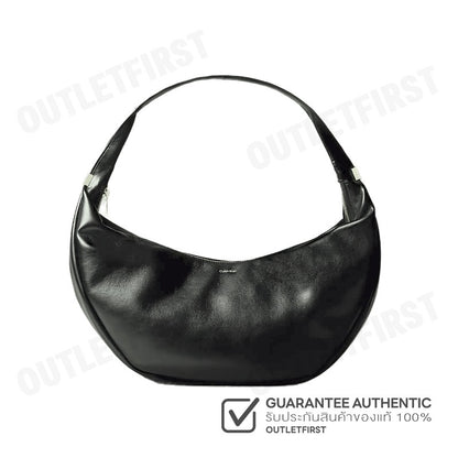 CALVIN KLEIN รุ่น WOMEN'S CRESCENT SHOULDER BAG CODE: 4F3009G UB1 กระเป๋าสะพายผู้หญิง สีดำ สะพายข้าง