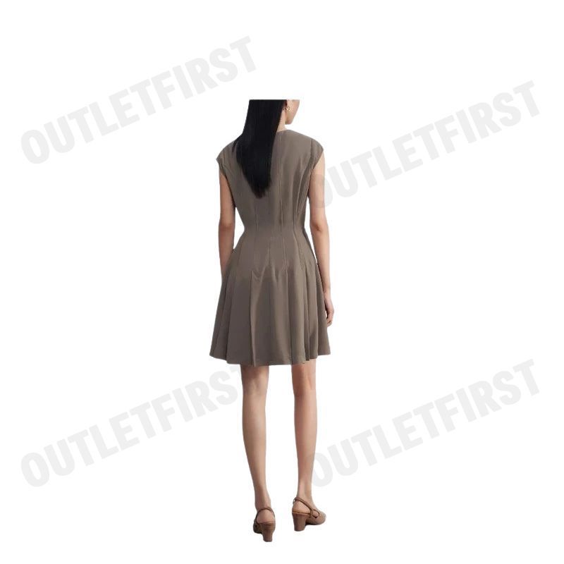 G2000 รุ่น WOMEN'S FIT & FLARE SHAPE DRESS CODE: 46231006 17 ชุดเดรสผู้หญิง ชุดกระโปรง สีเบจ กากีเข้ม