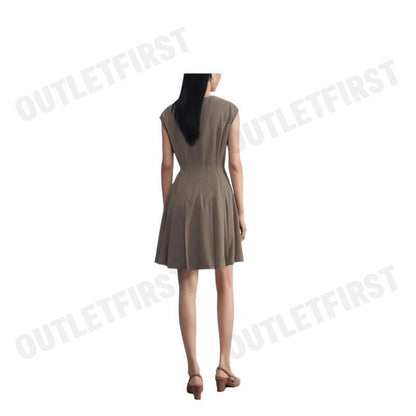 G2000 รุ่น WOMEN'S FIT & FLARE SHAPE DRESS CODE: 46231006 17 ชุดเดรสผู้หญิง ชุดกระโปรง สีเบจ กากีเข้ม