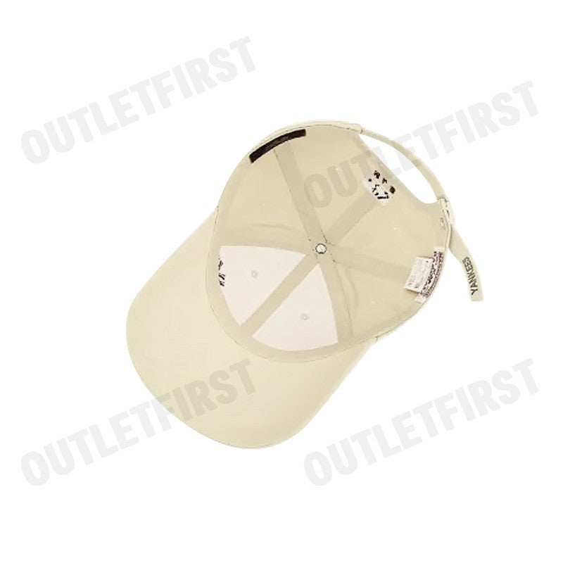 MLB รุ่น SCRIPT TAIL UNSTRUCTURED NEW YORK YANKEES BALL CAP CODE: 3ACPIJ01N 50BGS หมวกแก็ป หมวกเบสบอล หมวกสีครีม