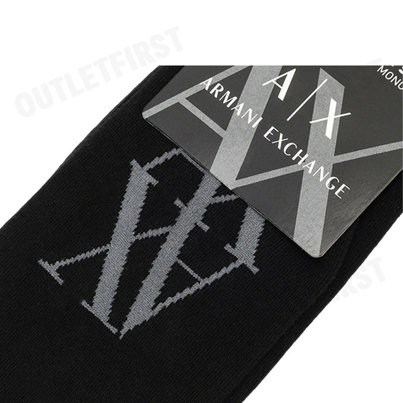 ARMANI EXCHANGE รุ่น RIBBED COTTON SOCKS WITH INLAID LOGO CODE: XW000914 AF13661 UC001 ถุงเท้า ถุงเท้ายูนิเซ็กส์