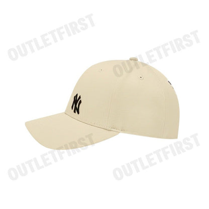 MLB รุ่น SCRIPT TAIL UNSTRUCTURED NEW YORK YANKEES BALL CAP CODE: 3ACPIJ01N 50BGS หมวกแก็ป หมวกเบสบอล หมวกสีครีม