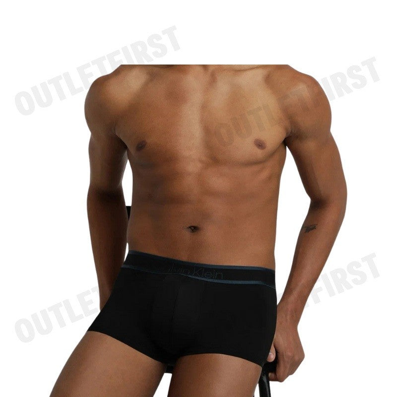 CALVIN KLEIN รุ่น TONAL LOGO LOW RISE TRUNKS CODE: NB4055 UB1  กางเกงชั้นในผู้ชาย กางเกงใน กางเกงสีดำ