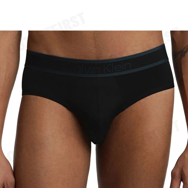 CALVIN KLEIN รุ่น TONAL LOGO BRIEFS CODE: NB4054 UB1 กางเกงชั้นในผู้ชาย บ๊อกเซอร์