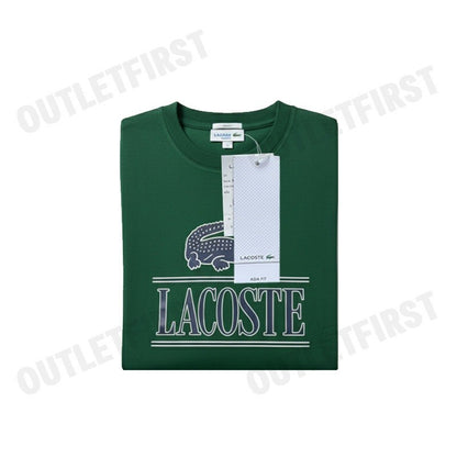 LACOSTE รุ่น MEN'S REGULAR FIT SIGNATURE PRINT T-SHIRT CODE: TH6403 10 132 เสื้อยืดคอกลมผู้ชาย เสื้อสีเขียว เสื้อลาคอส