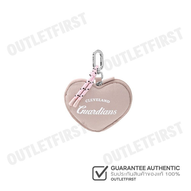 MLB รุ่น UNISEX HEART POUCH KEYRING CODE: 3APOH015N 45PKM พวงกุญแจ พวงกุญแจหัวใจ พวงกุญแจสีชมพู